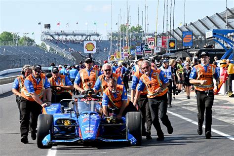 indianapolis 500 race start time
